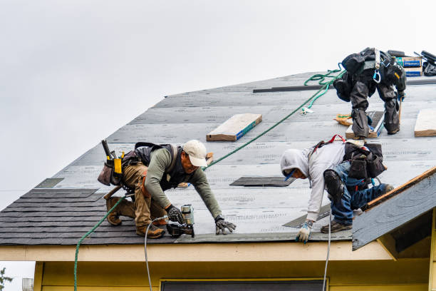 Professional Gutter Installation technician working in Belpre, OH